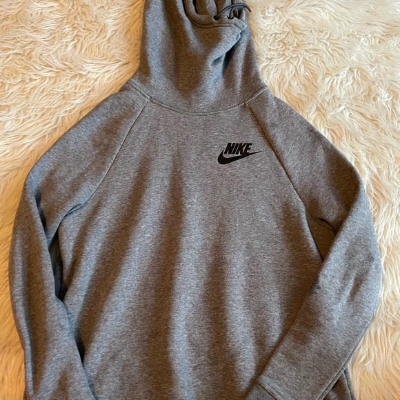 Women’s NIKE Hoodie Size Large - Picture 1 of 1